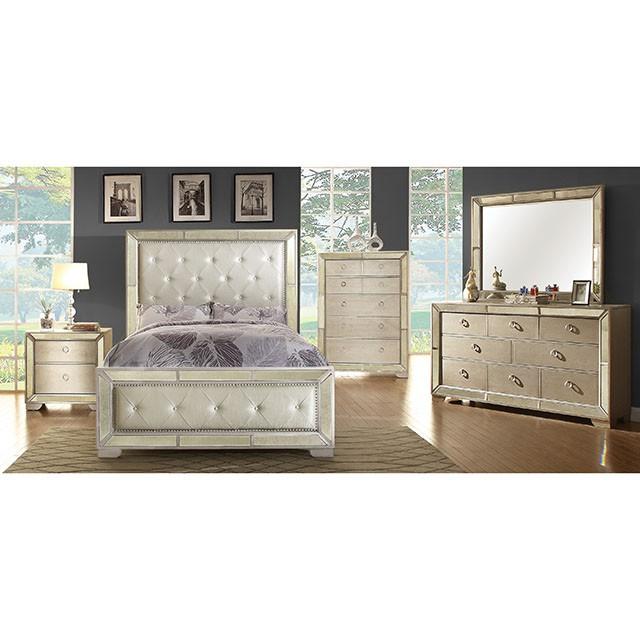 LORAINE Champagne Media Chest