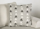 Hyde Park Loveseat w/ Pillows