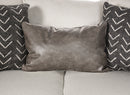Hyde Park Loveseat w/ Pillows